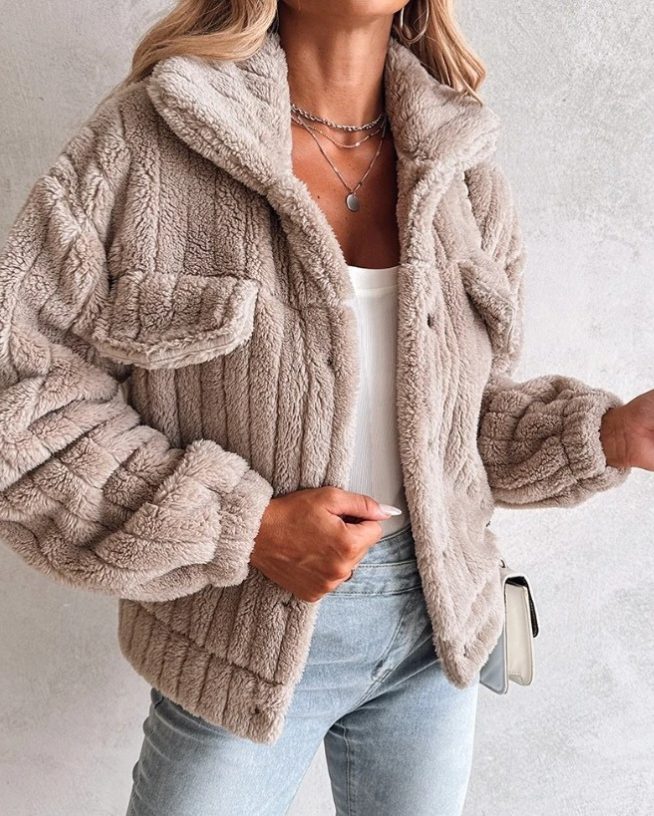 Giacca Teddy Donna Oversize con Tasche al Petto