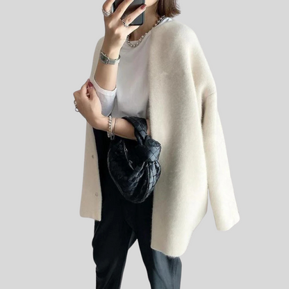 Cardigan Donna Oversize con Bottoni e Tasche