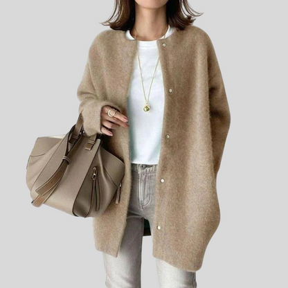 Cardigan Donna Oversize con Bottoni e Tasche