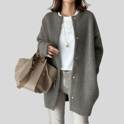 Cardigan Donna Oversize con Bottoni e Tasche