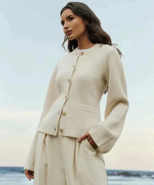 Cardigan Donna Elegante in Misto Lana con Bottoni Decorativi