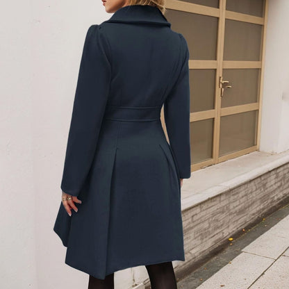 Cappotto Doppiopetto Donna Svasato con Bottoni Dorati