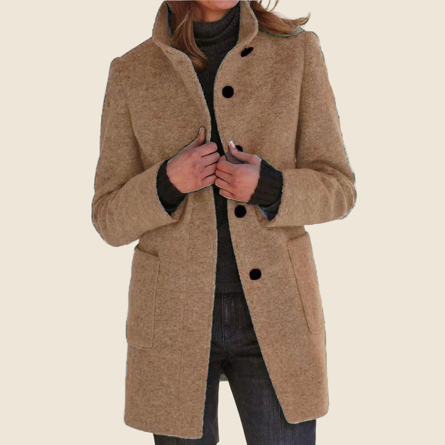 Cappotto Donna Collo alla Coreana con Tasche Applicate