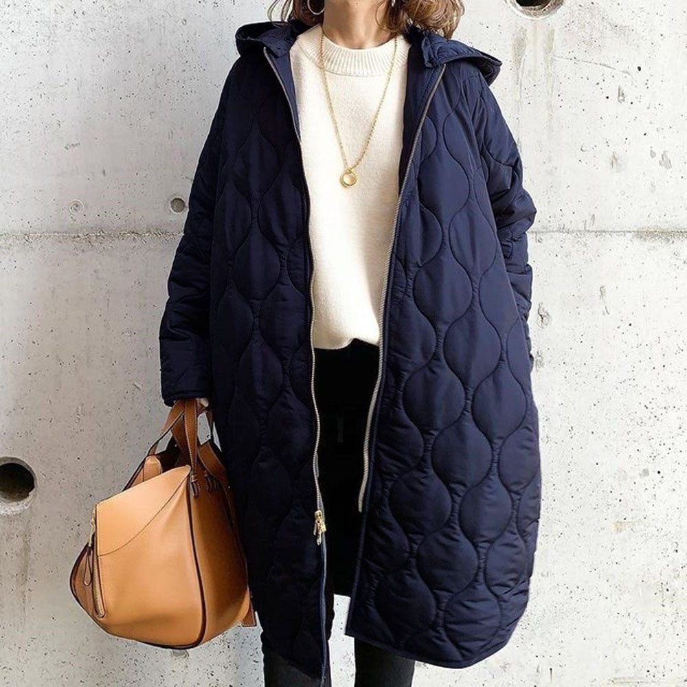 Piumino Donna Oversize con Cappuccio Trapuntatura Ondulata