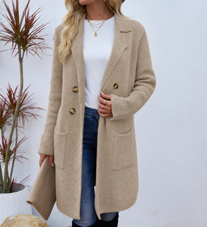 Cappotto Donna in Maglia Doppiopetto con Bottoni Dorati