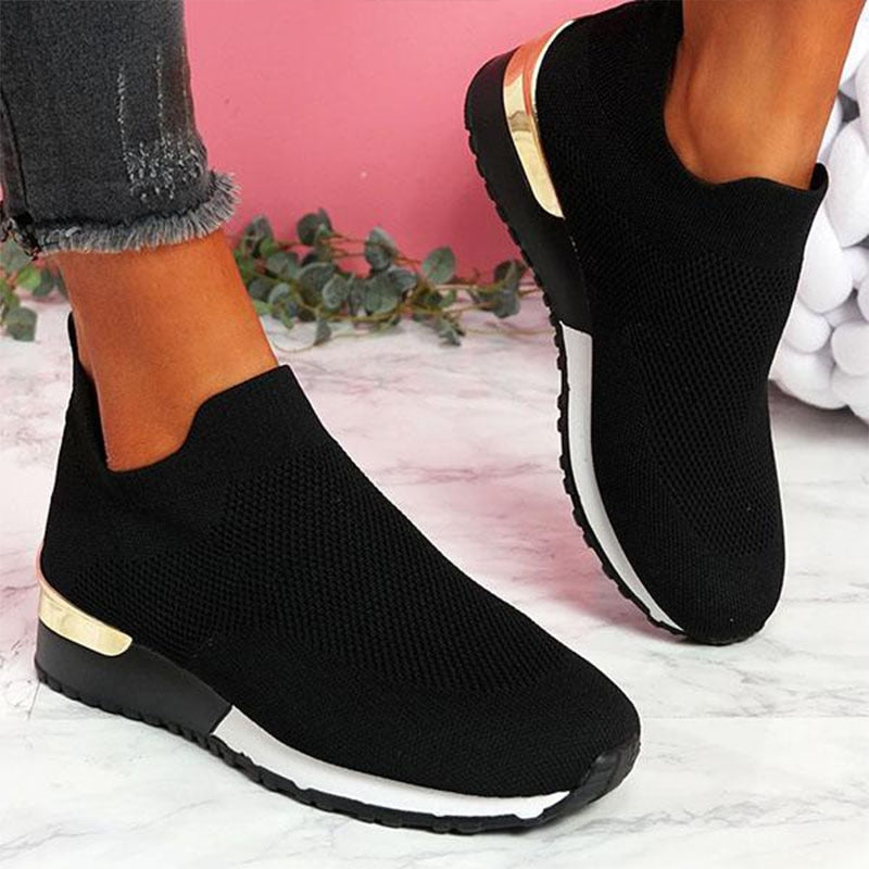 Sneakers Donna Slip On in Maglia Pianta Larga