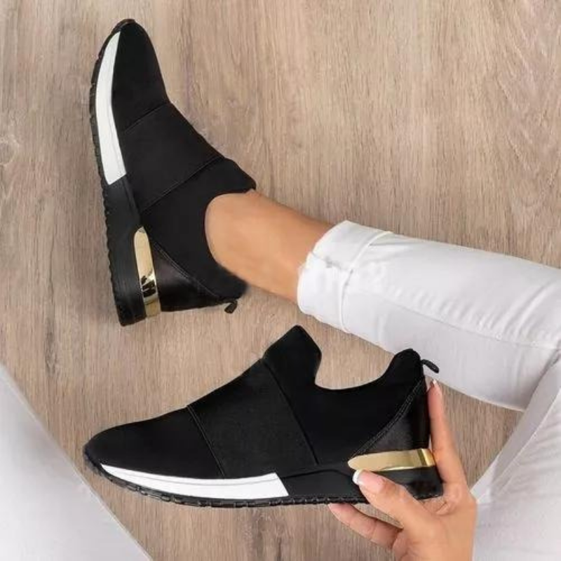 Sneakers Donna Slip On in Maglia Pianta Larga