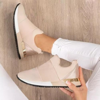 Sneakers Donna Slip On in Maglia Pianta Larga