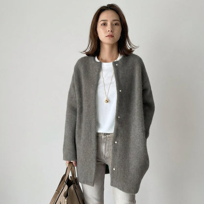 Cardigan Donna Oversize con Bottoni e Tasche