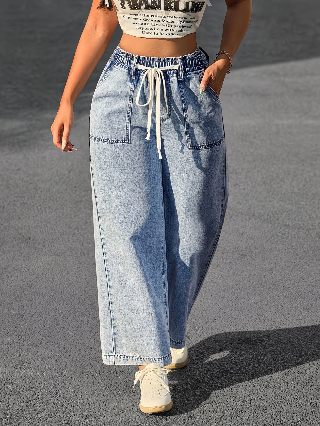 Pantaloni da donna a gamba ampia con vita a coulisse